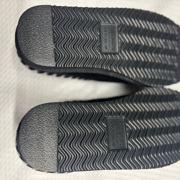 Fireside Dearform Grafton Genuine Shearling Clog Slipper W8 New - Picture 6 of 7